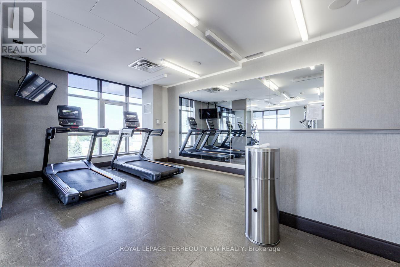 #510 501 ST. CLAIR AVENUE W - 42