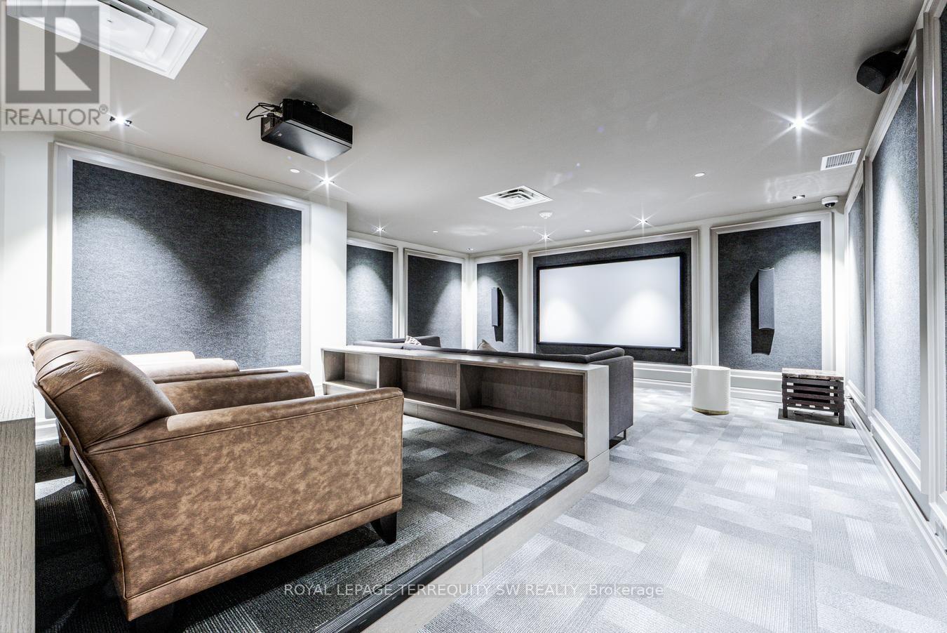 #510 501 ST. CLAIR AVENUE W - 44