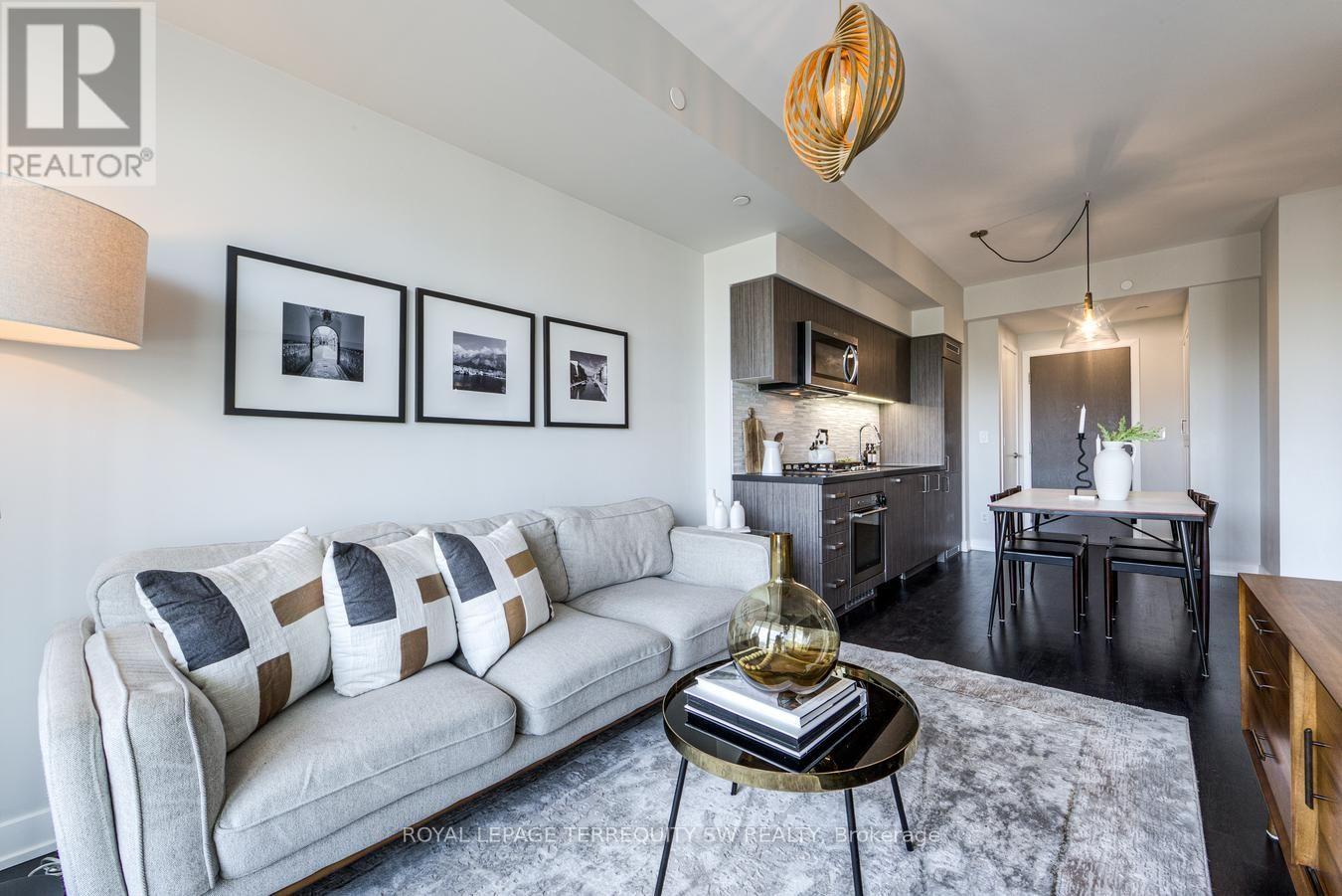 #510 501 ST. CLAIR AVENUE W - 5