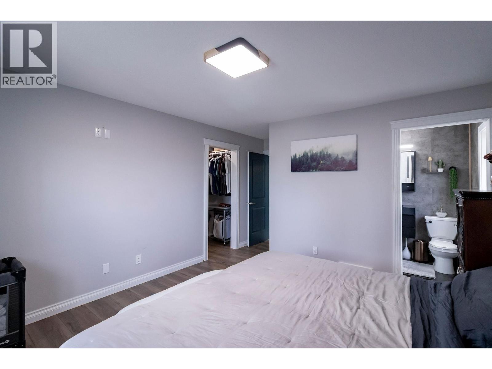 9720 118 AVENUE - 20