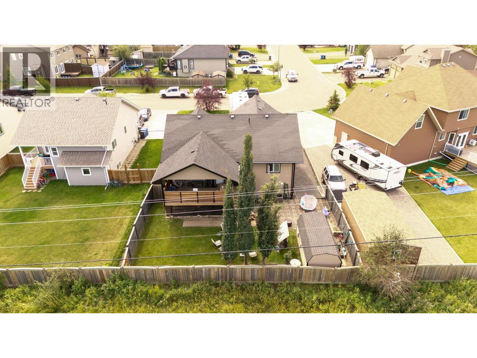 9720 118 AVENUE - Image 32