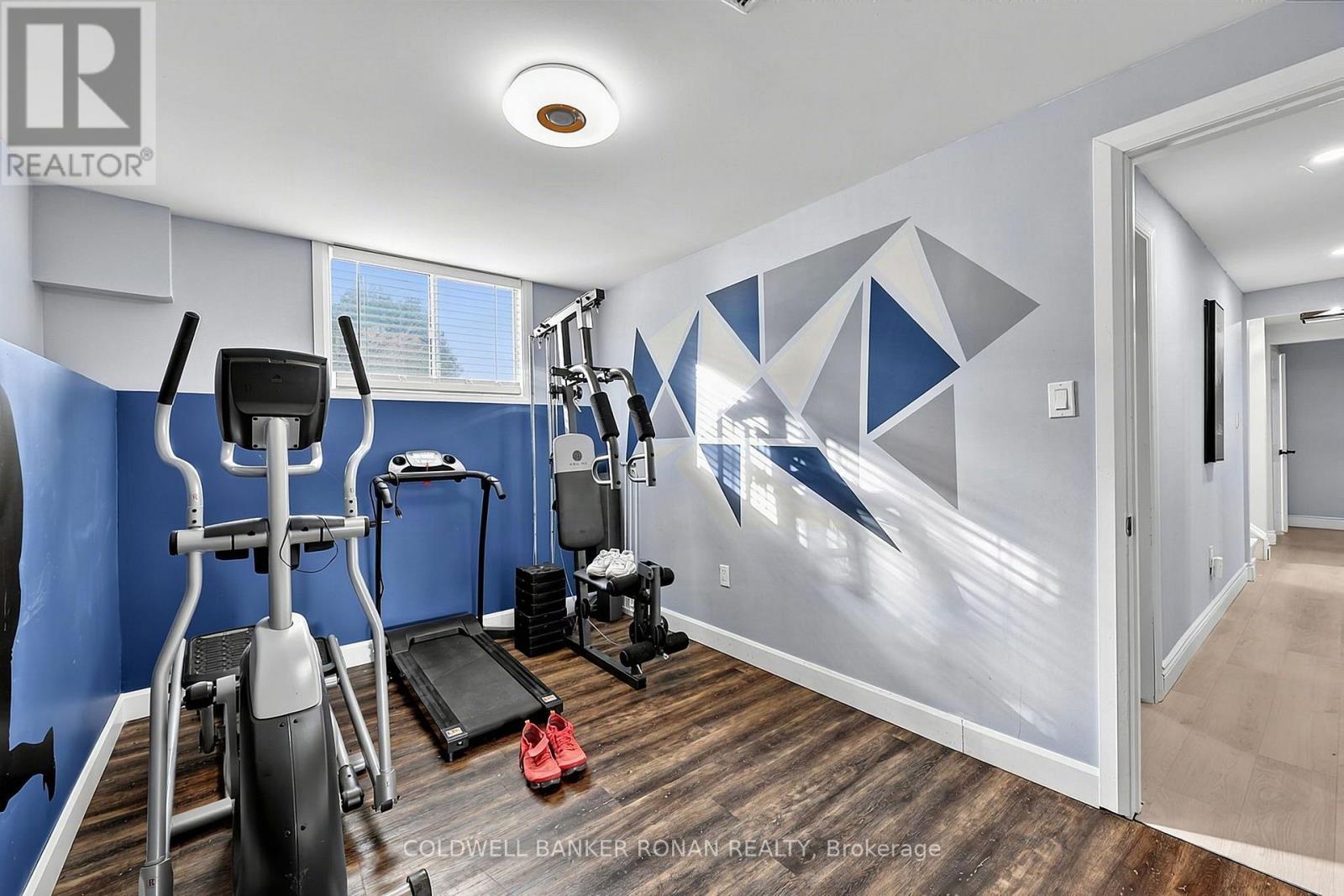 57 PINE PARK BOULEVARD - Image 31
