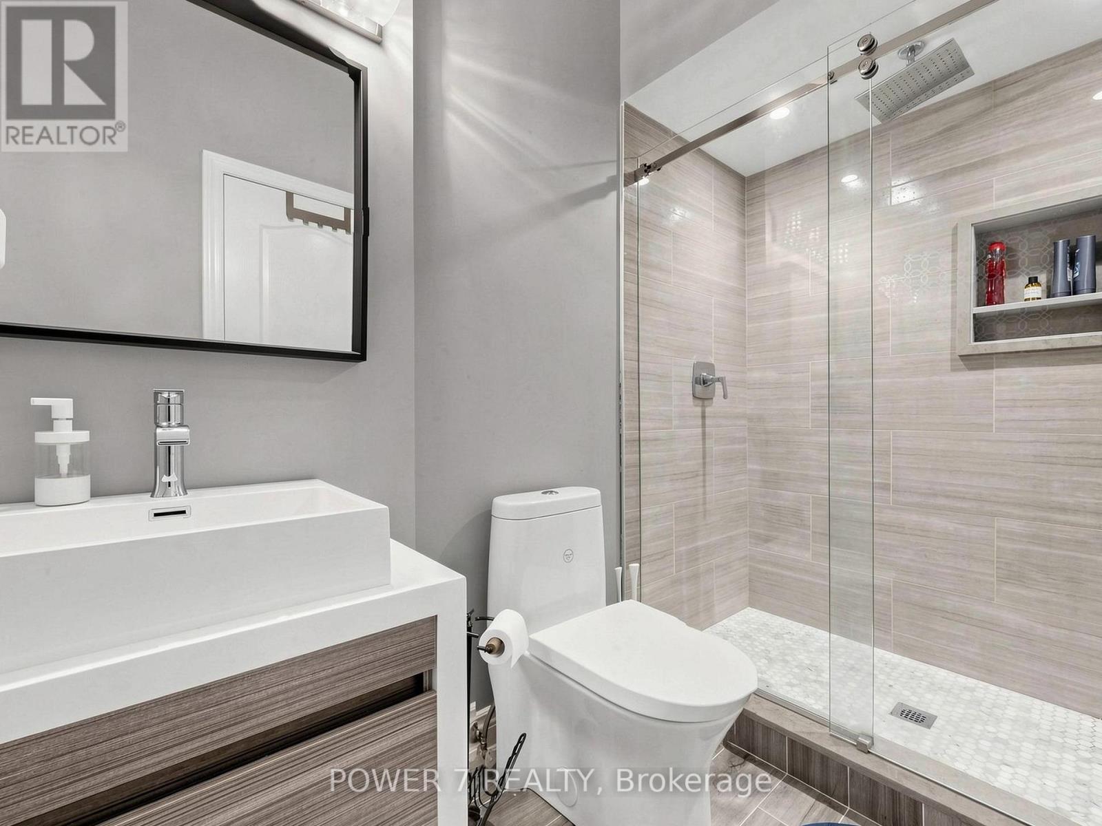 315 NORTH LAKE ROAD - Image 28