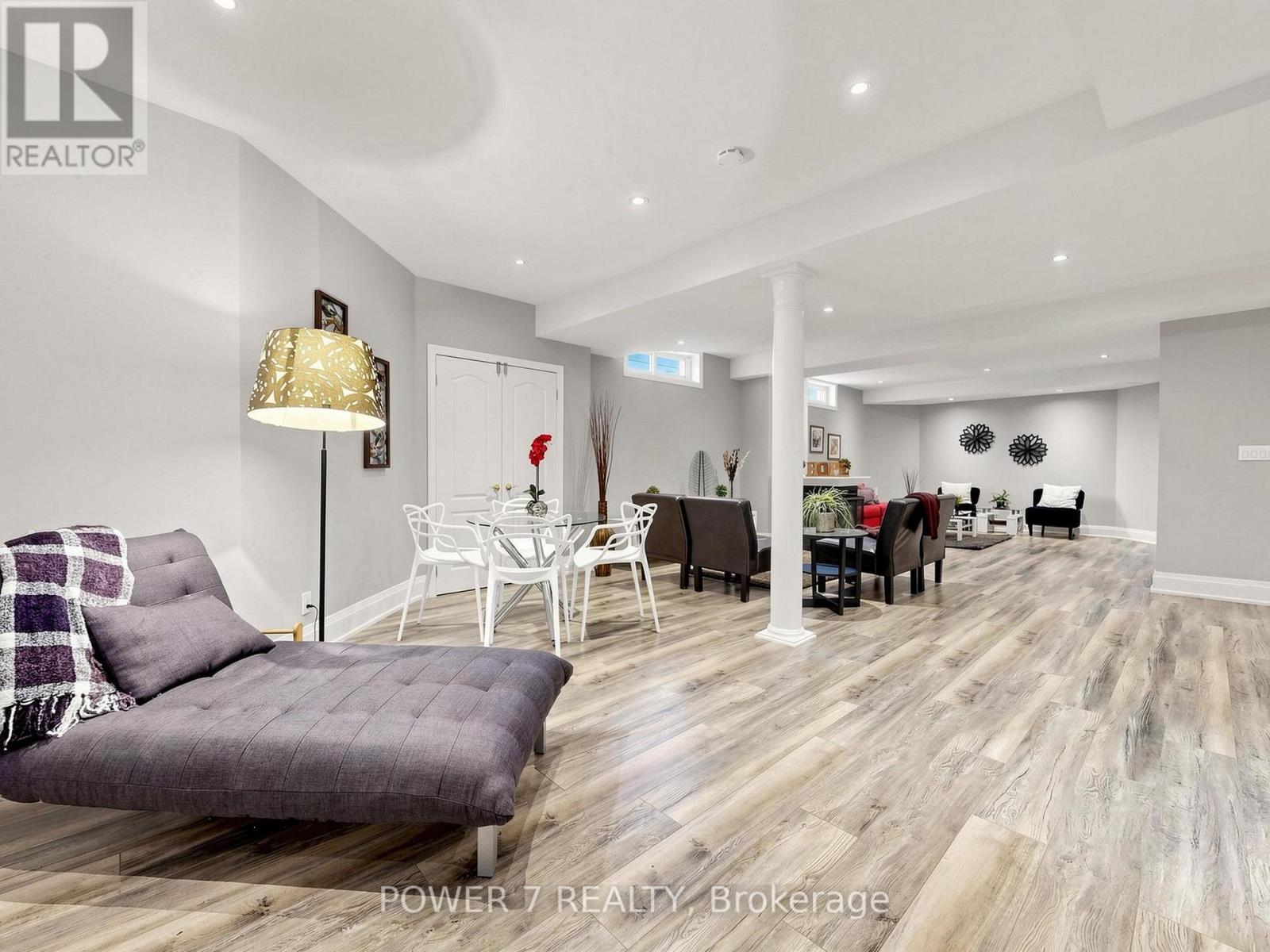 315 NORTH LAKE ROAD - 31