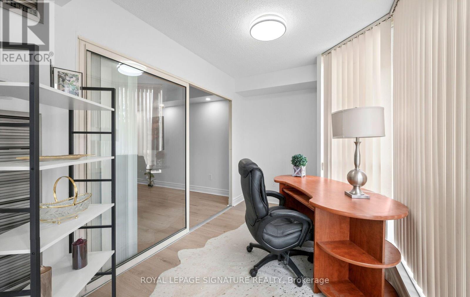 #202 175 CEDAR AVENUE - 31