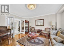 96 Townsgate Drive, Vaughan, ON L4J8A4 Photo 10