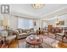 96 Townsgate Drive, Vaughan, ON L4J8A4 Photo 11