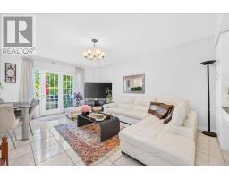 96 Townsgate Drive, Vaughan, ON L4J8A4 Photo 17