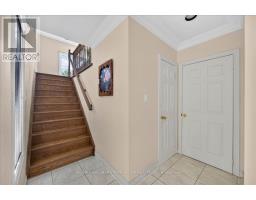 96 Townsgate Drive, Vaughan, ON L4J8A4 Photo 8