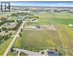 121028 272 Avenue E, Rural Foothills County, AB T1S4M4 Photo 21