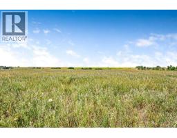 121028 272 Avenue E, Rural Foothills County, AB T1S4M4 Photo 33