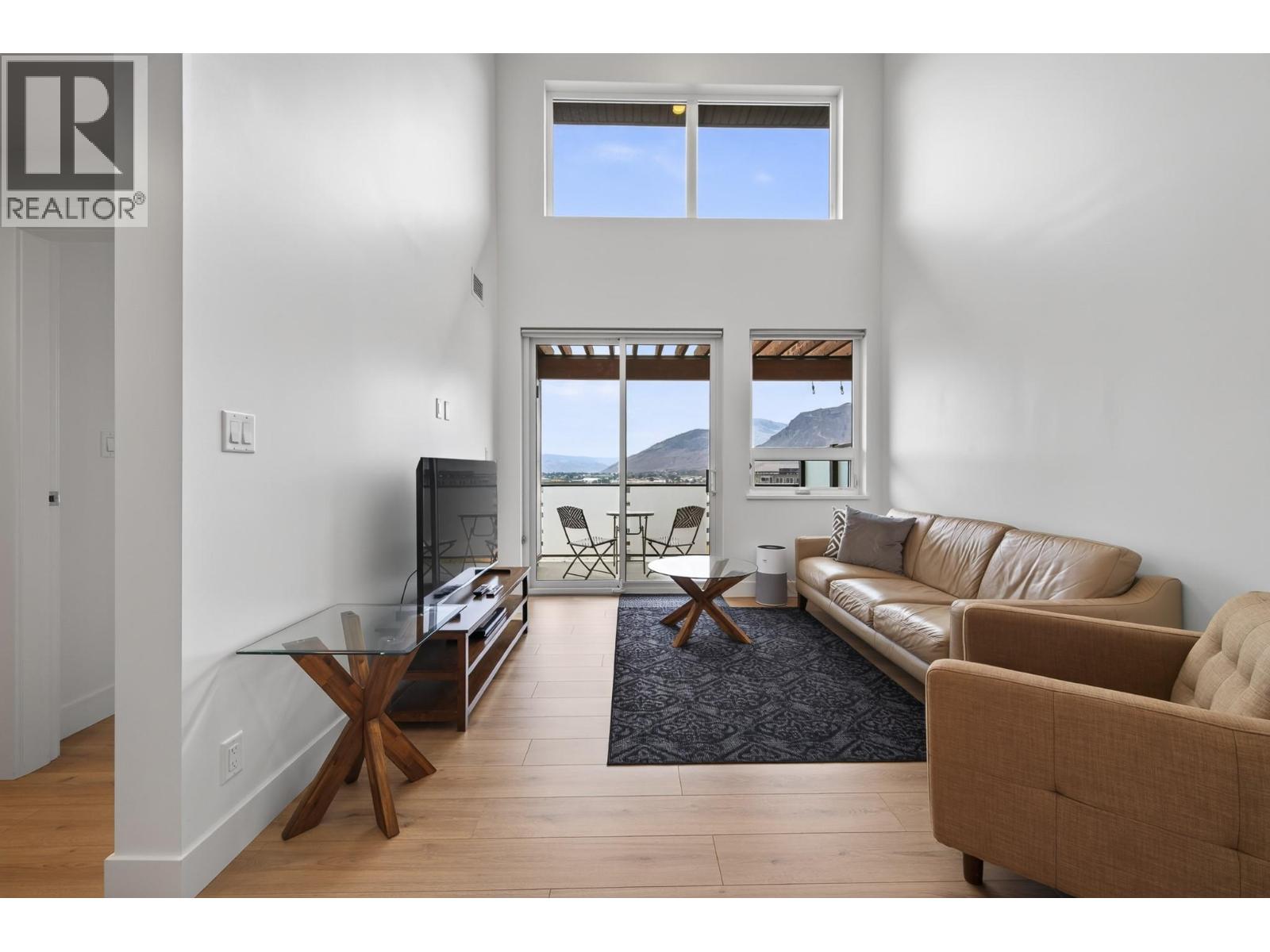 #621 444 St Paul Street - Image 8
