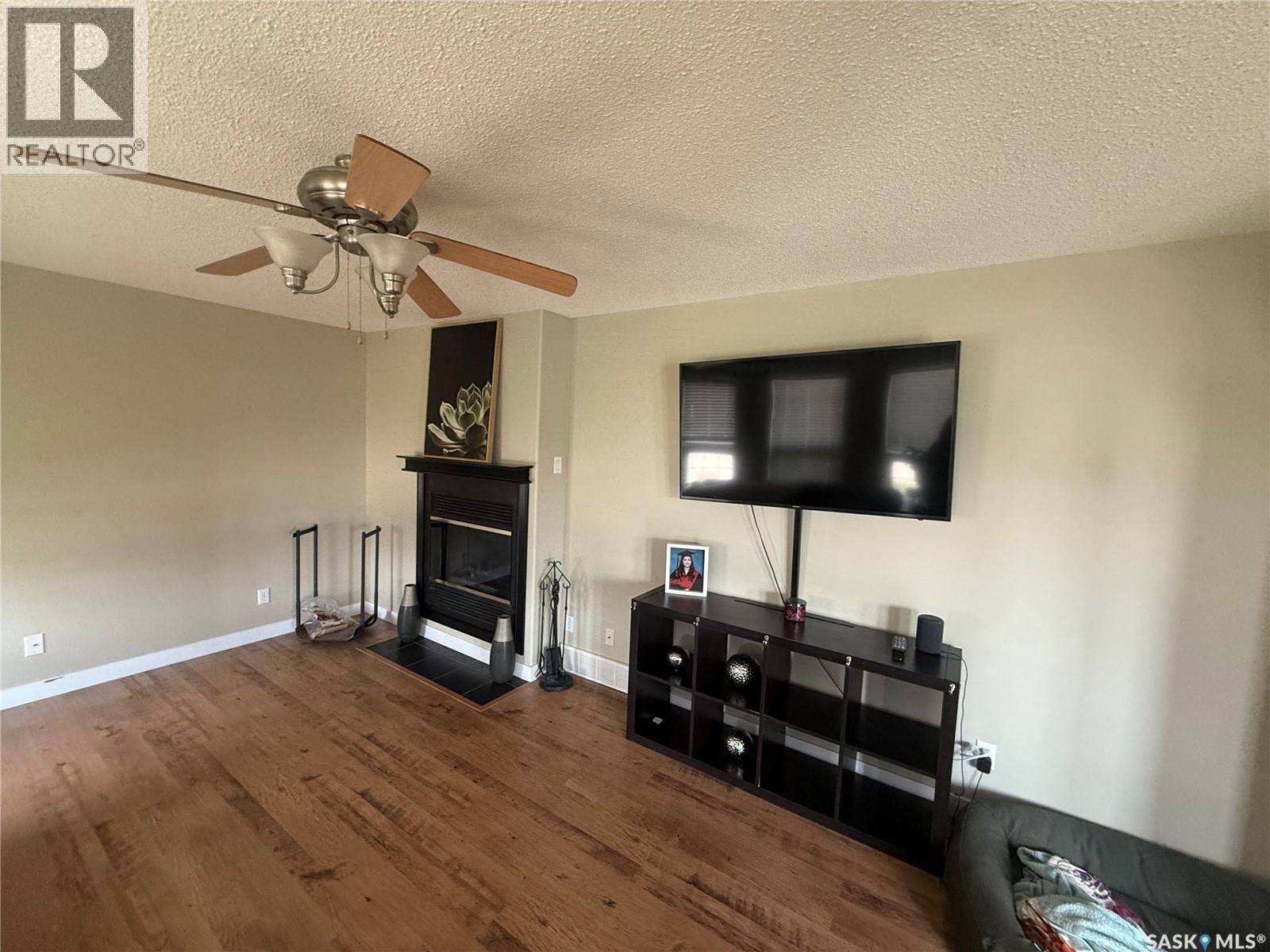 6 Shaw PLACE - Image 10