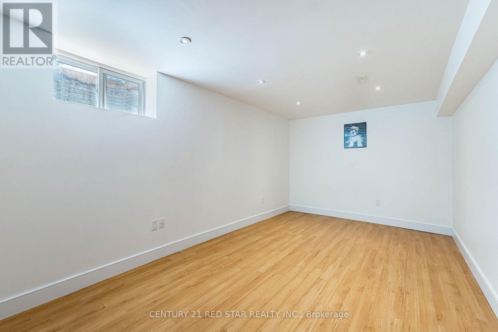 42 BROADFIELD DRIVE - 42