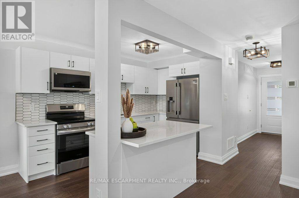 #57 5005 PINEDALE AVENUE - 12