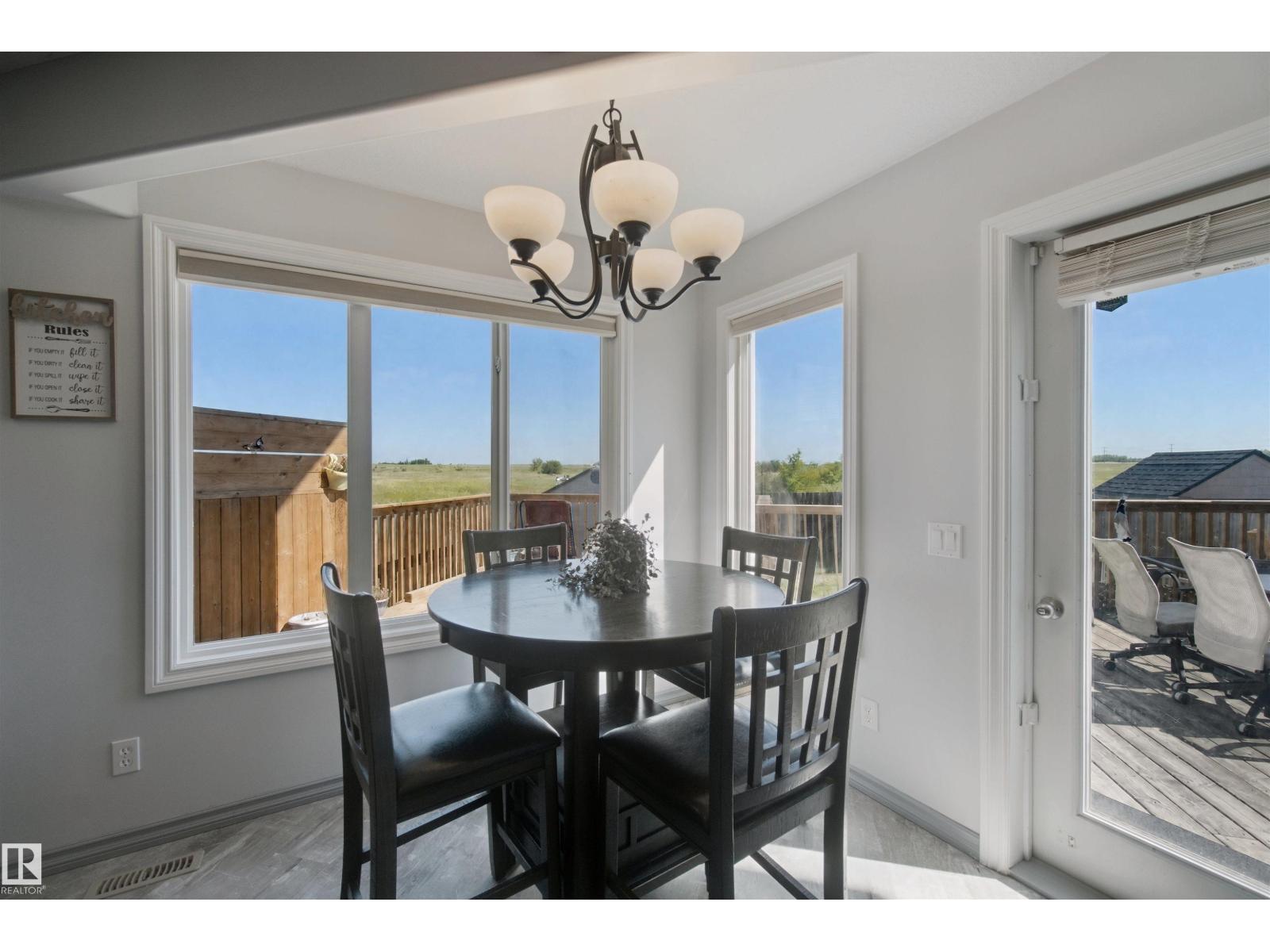 5315 45 ST - 13