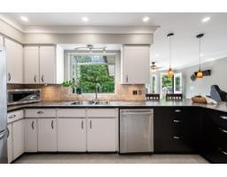 5051 236 Street, Langley, BC V2Z2S7 Photo 8