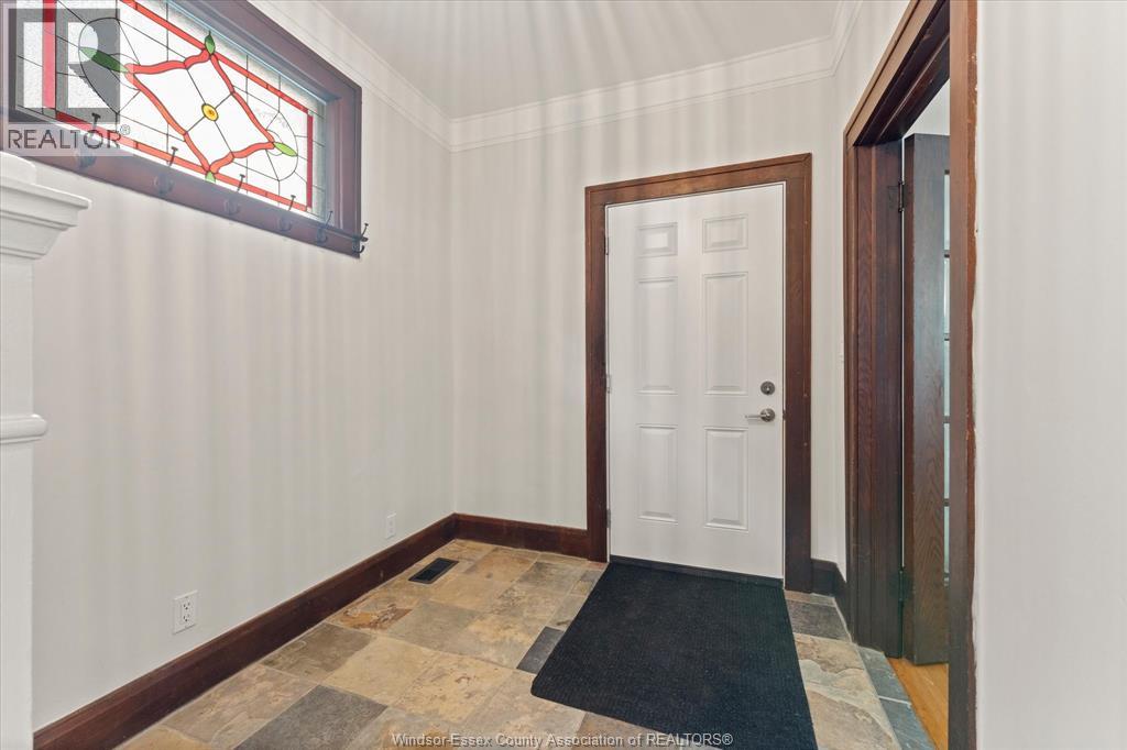 1423 RIVERSIDE DRIVE West - Image 10