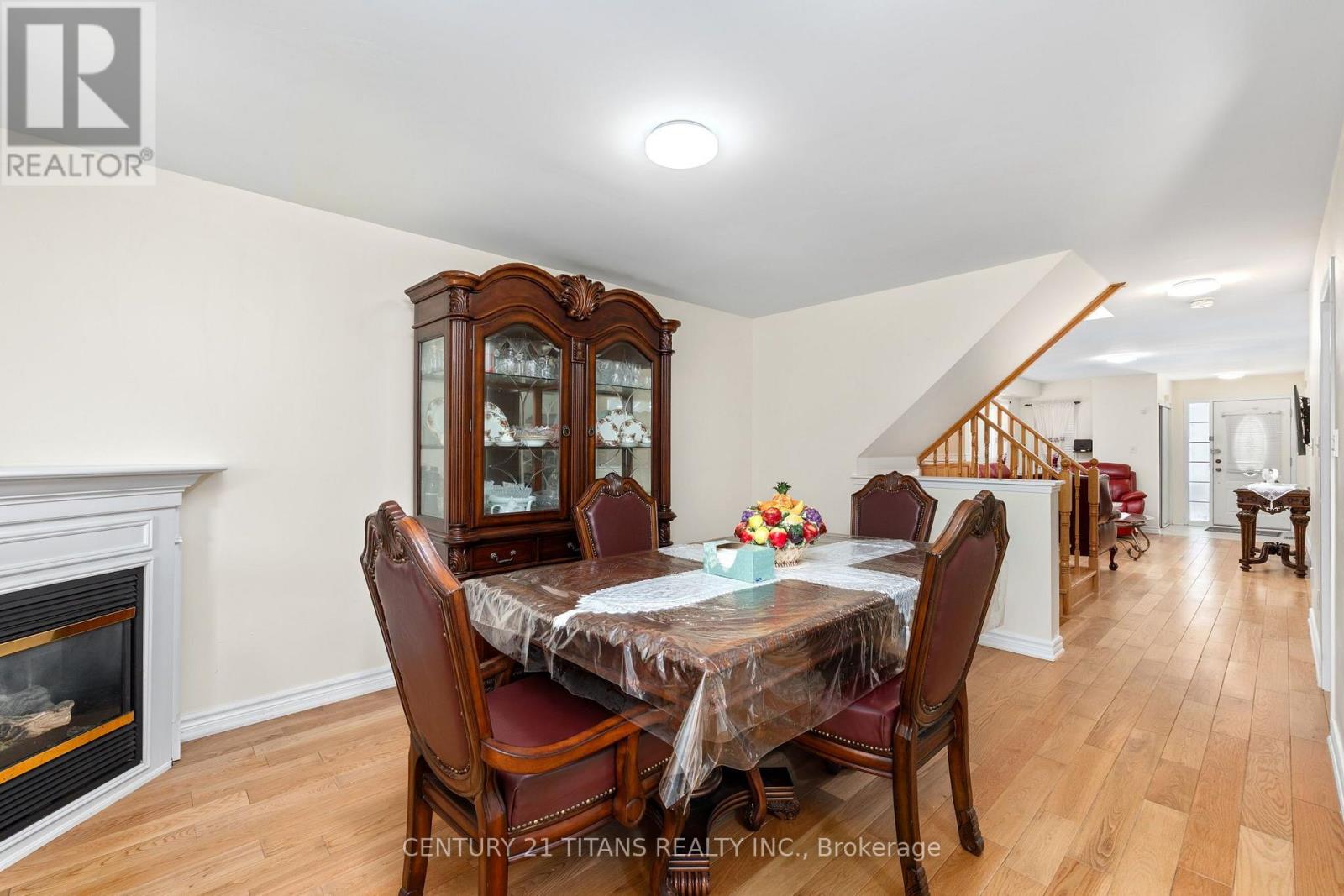 69 RAMPART CRESCENT - 10