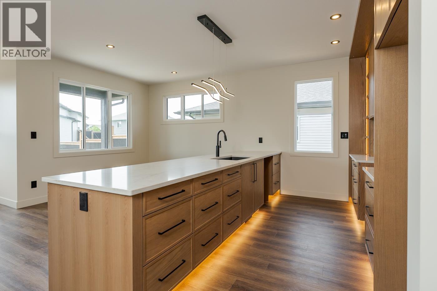 5291 BREANNA AVENUE - 1