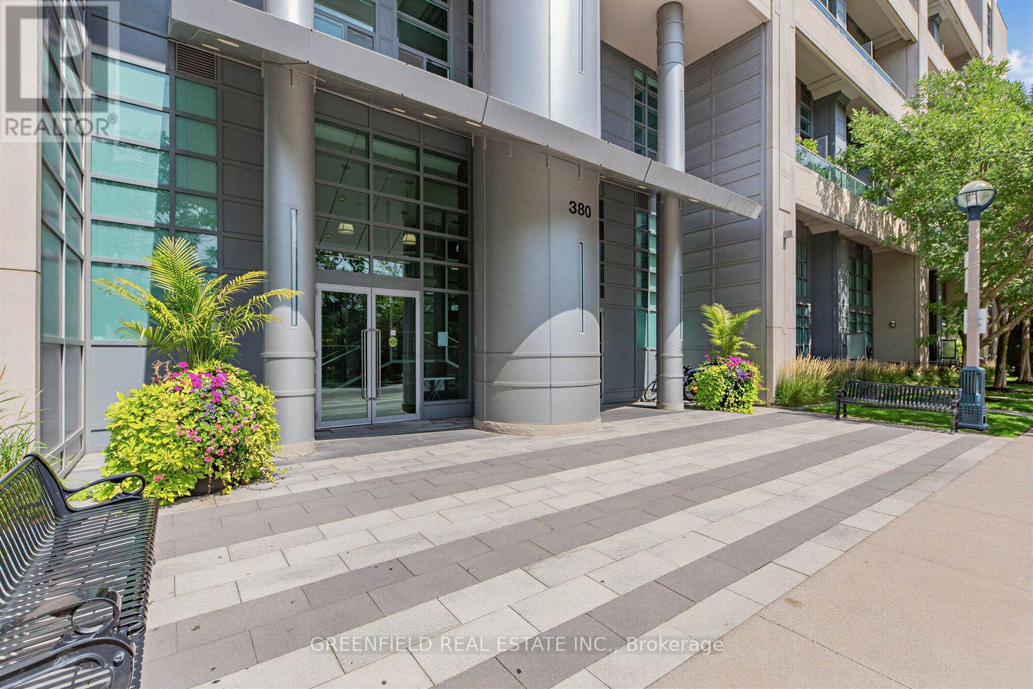 #410 380 MACPHERSON AVENUE N - Image 27