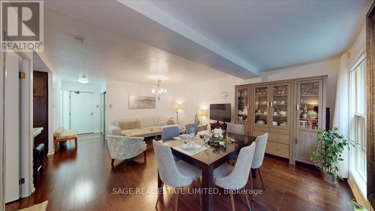 #208 88 CHARLES STREET E - 16