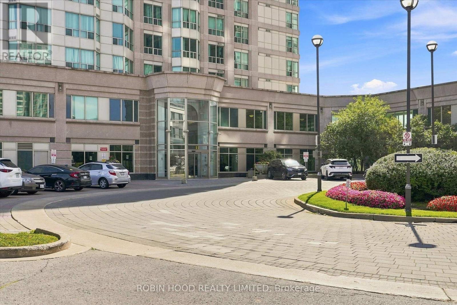 #PH109 11 LEE CENTRE DRIVE - 29