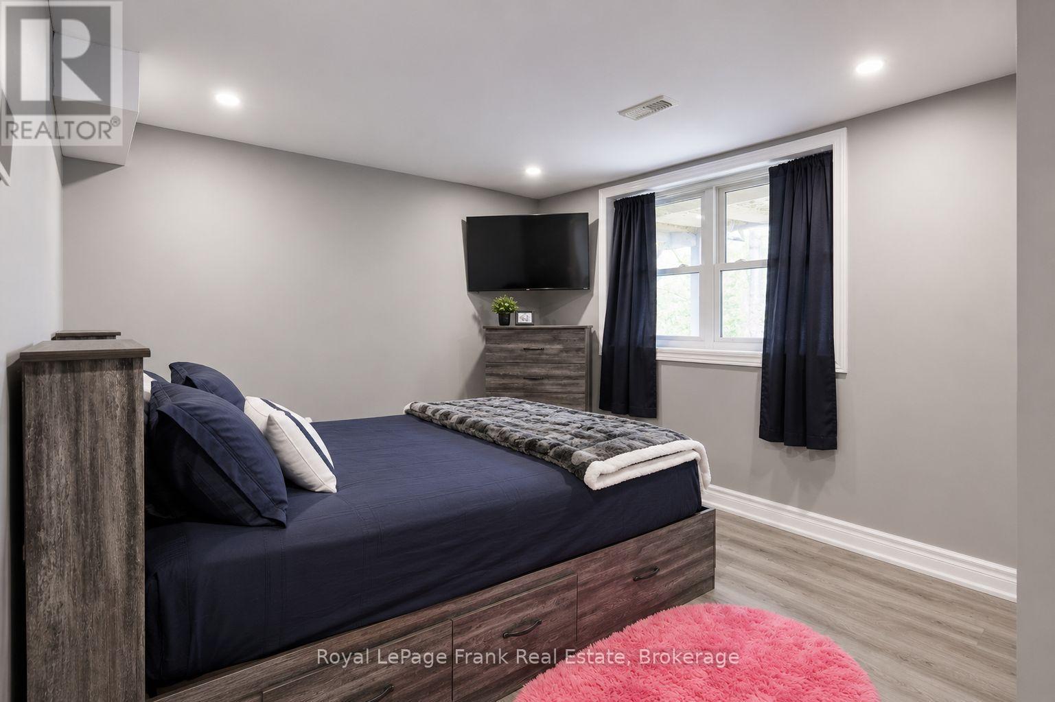 36 SUMMER DRIVE - Image 16