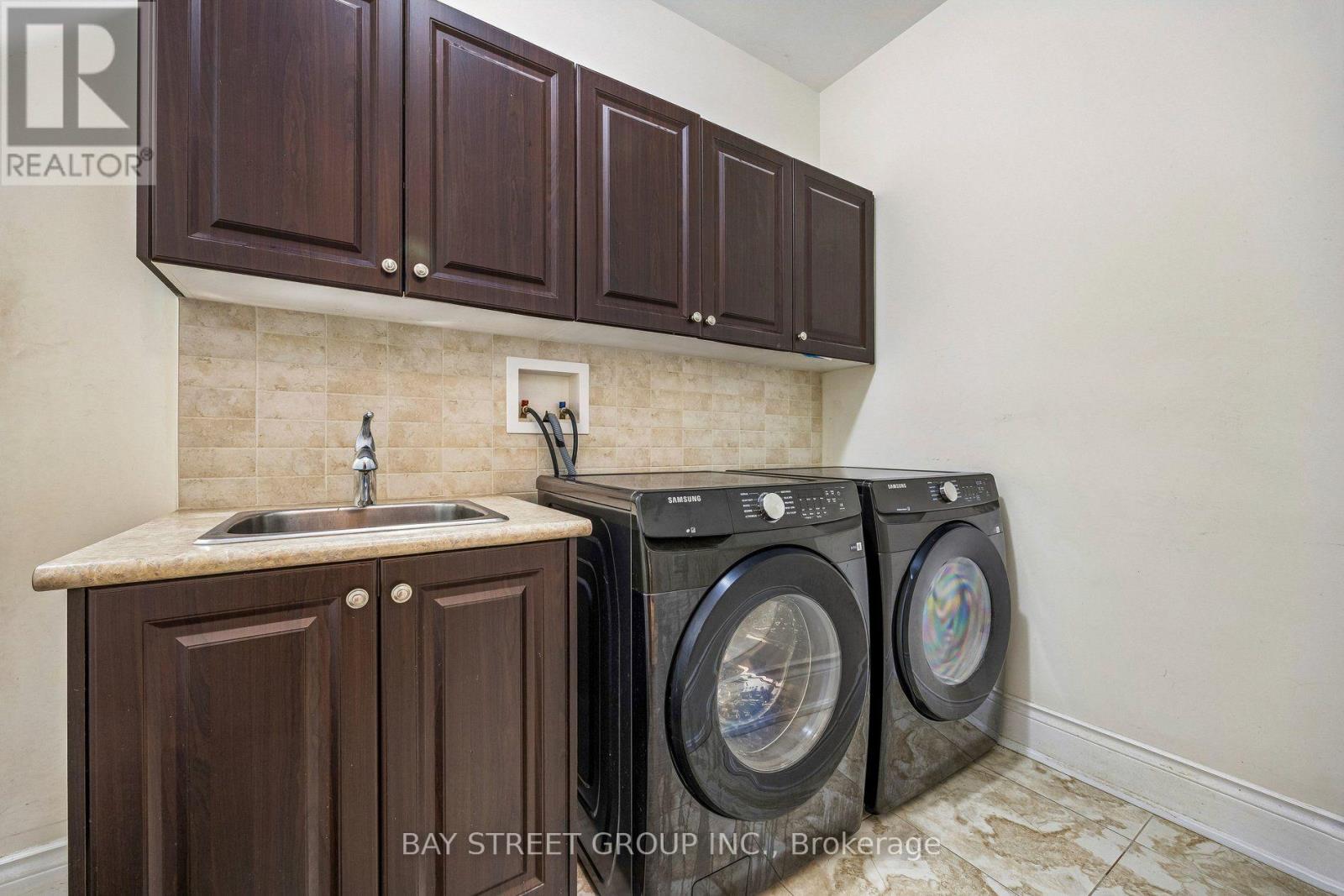 39 HARLEY DRIVE - Image 25
