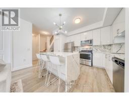 D-803 - 5289 Highway 7, Vaughan, ON L4L0J1 Photo 7