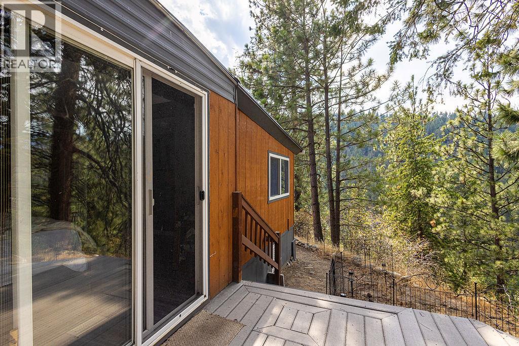 5371 Princeton Avenue Unit# 12, Peachland