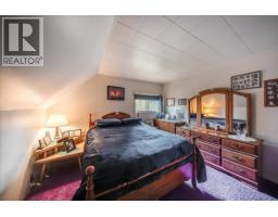 1924 Davis Street, Rossland, BC V0G1Y0 Photo 18