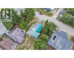 1924 Davis Street, Rossland, BC V0G1Y0 Photo 32