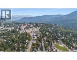 1924 Davis Street, Rossland, BC V0G1Y0 Photo 34