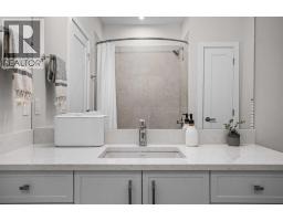 101k, 209 Stewart Creek Rise, Canmore, AB T1W0N9 Photo 25
