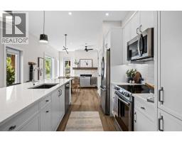 101k, 209 Stewart Creek Rise, Canmore, AB T1W0N9 Photo 13
