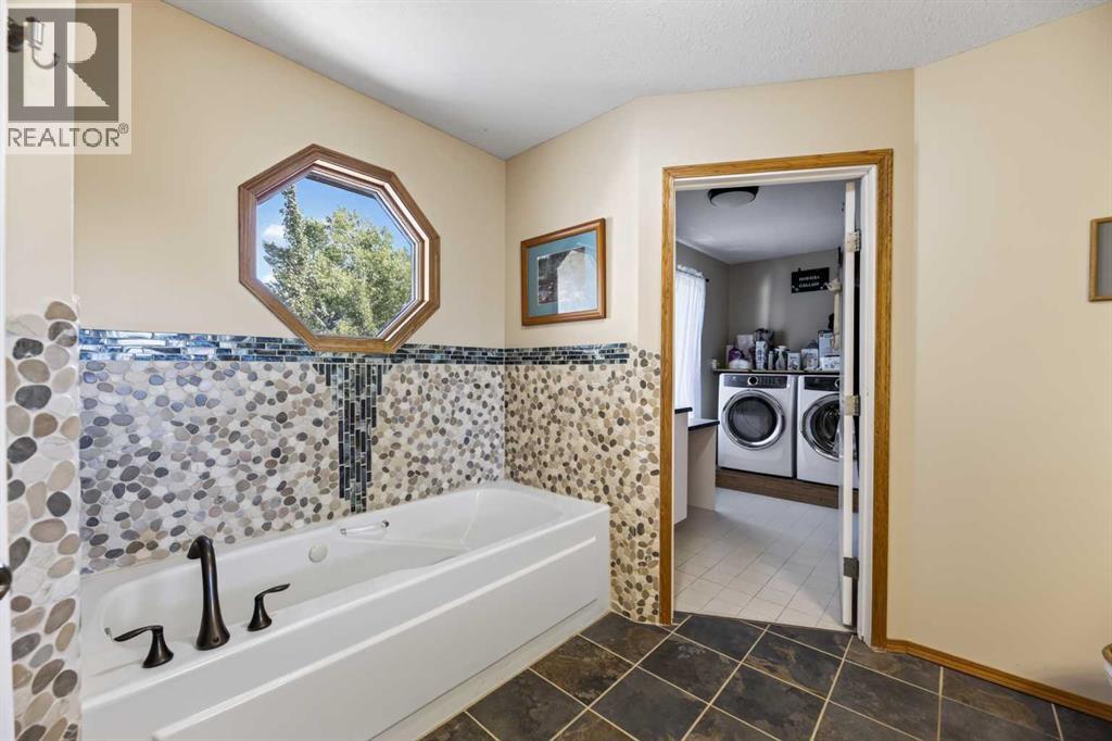 70 Balsam Crescent - 24