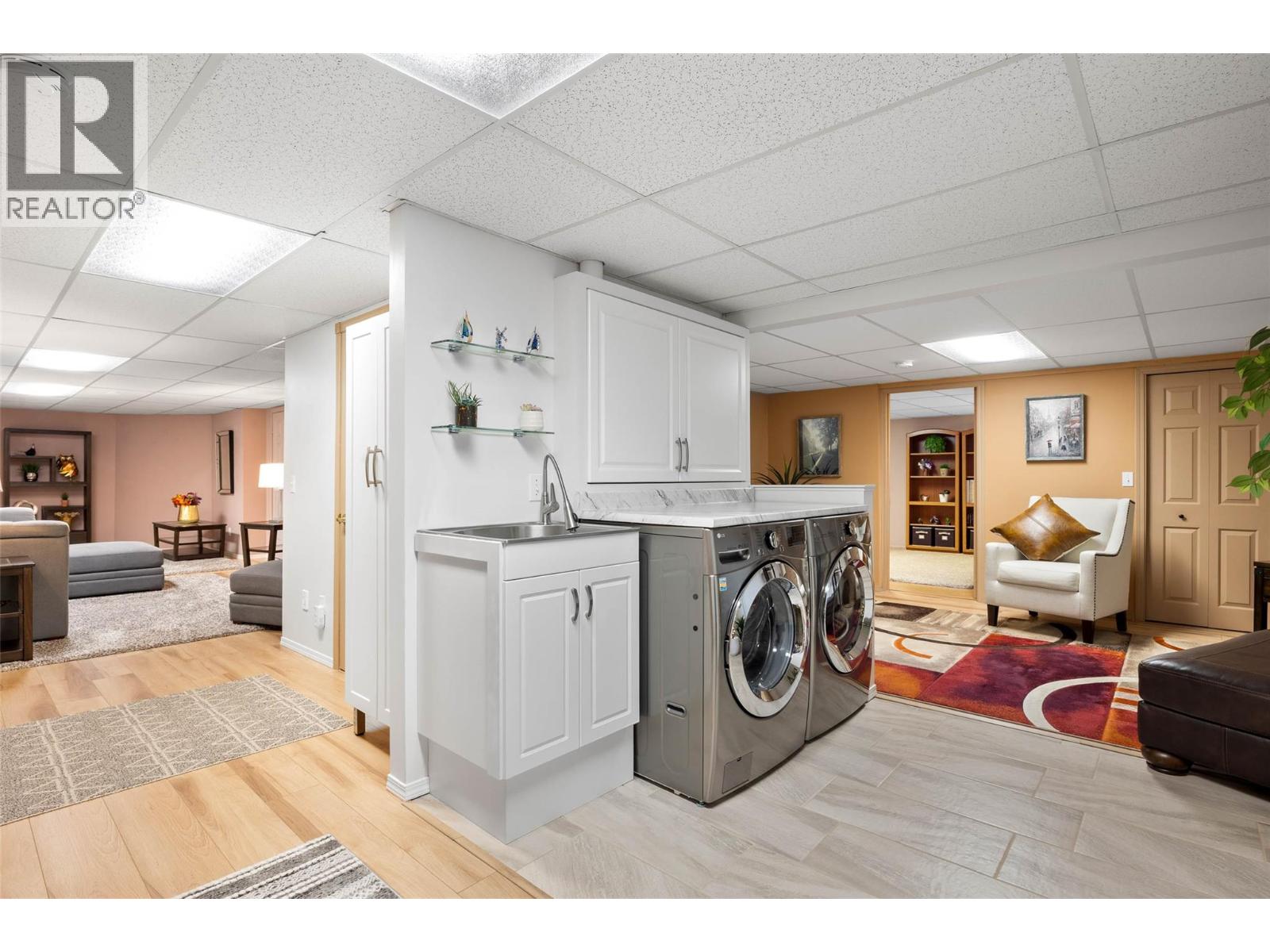 3577 Navatanee Drive - 23