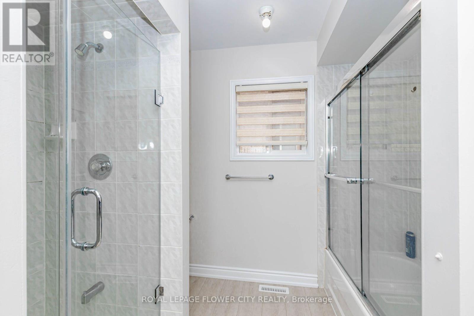 14 CANARVAN COURT - Image 29