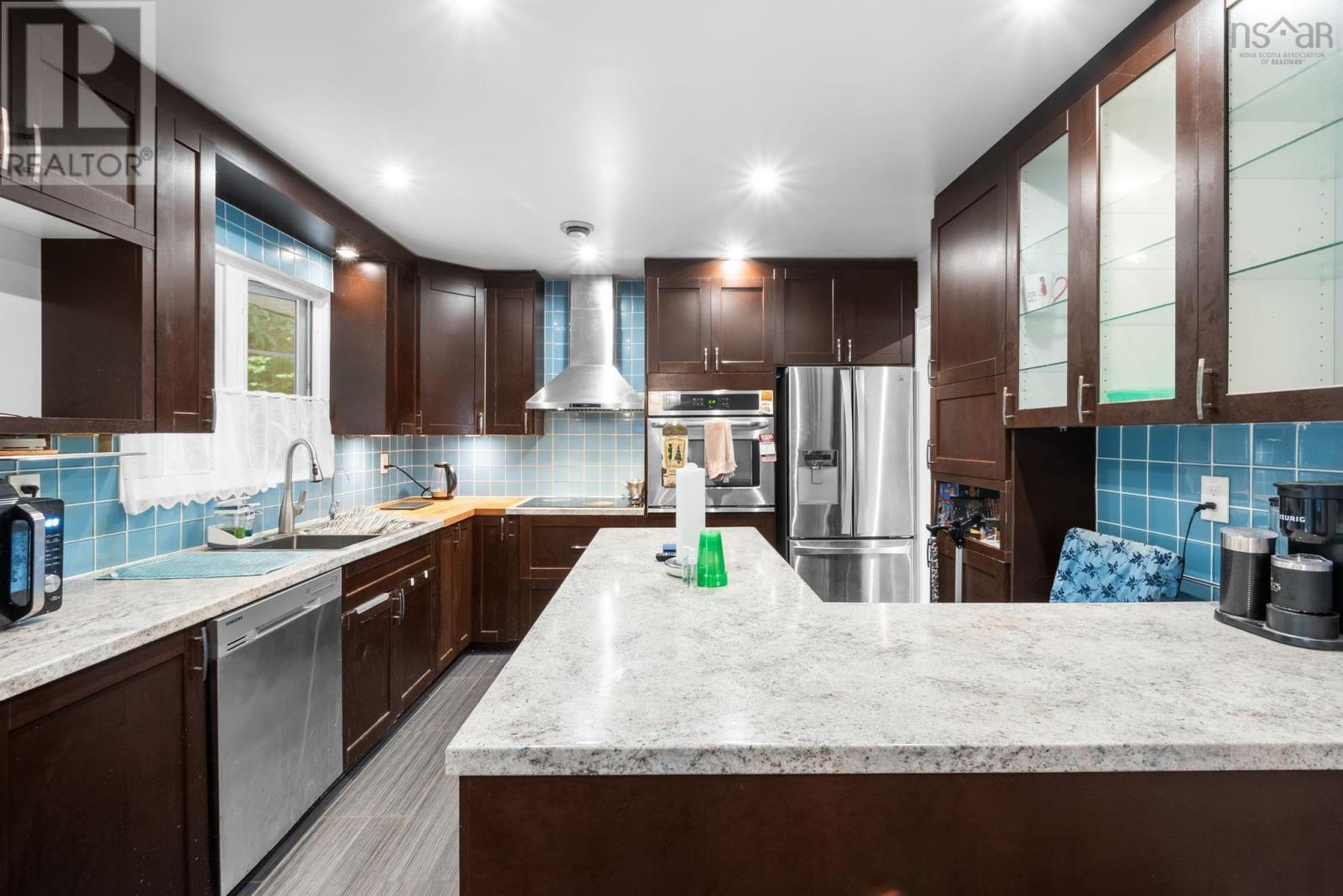 42 Spring Avenue - Image 10