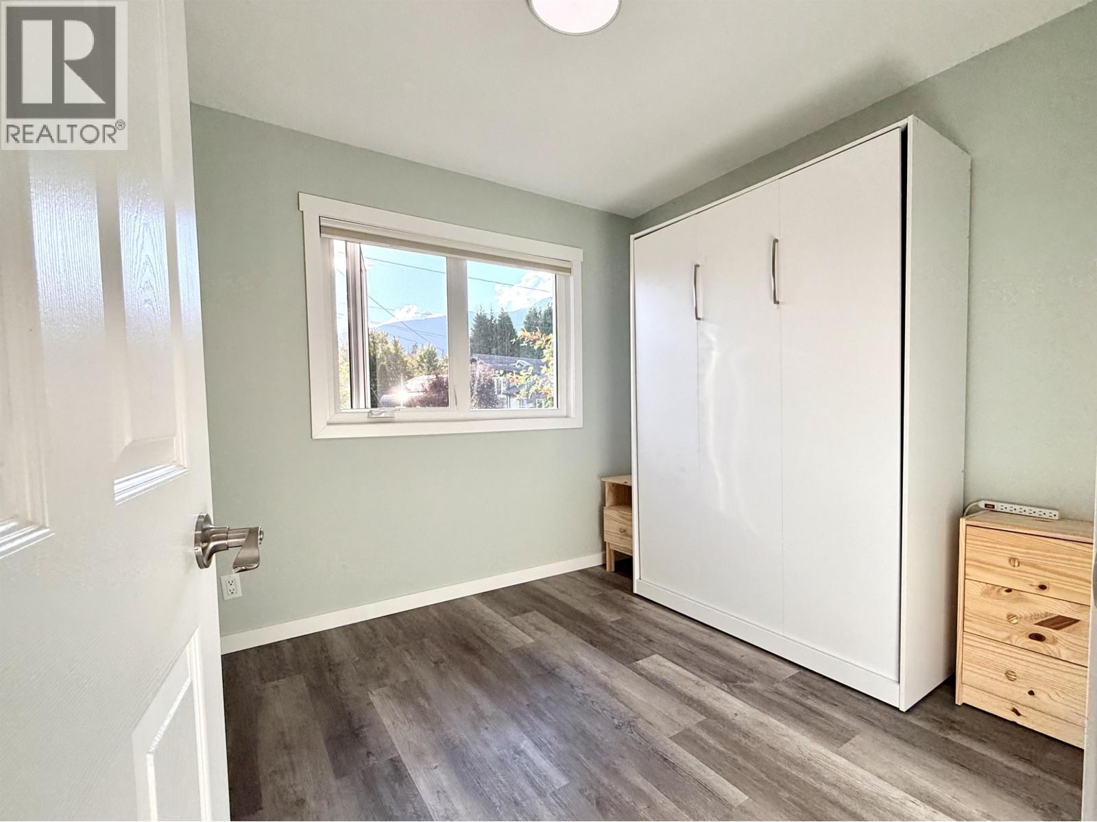 26 NASS STREET - 16