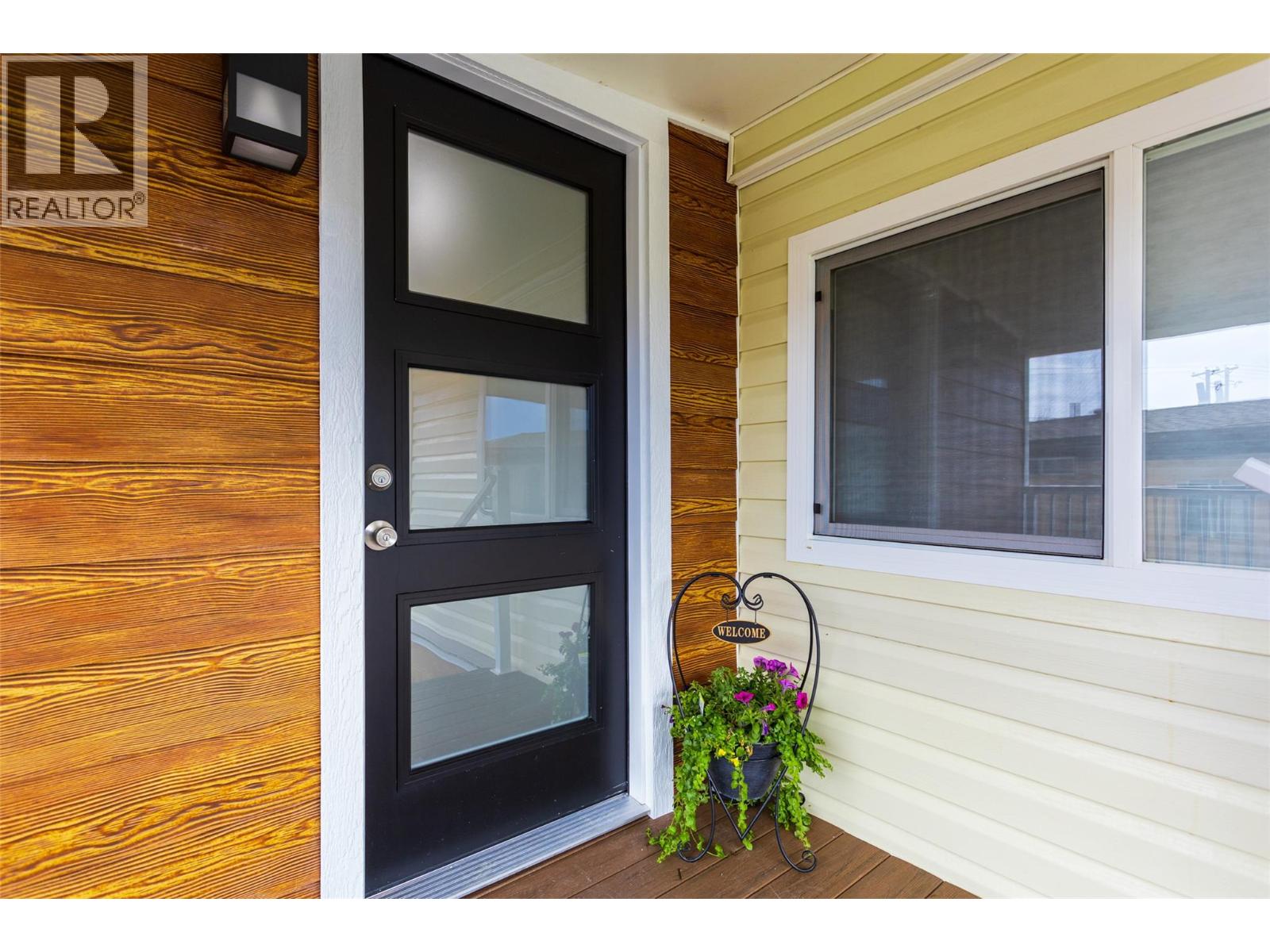 10 3535 McCulloch Road, Kelowna
