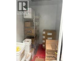 5 4614 Gordon Road, Regina, SK S4W0B7 Photo 9