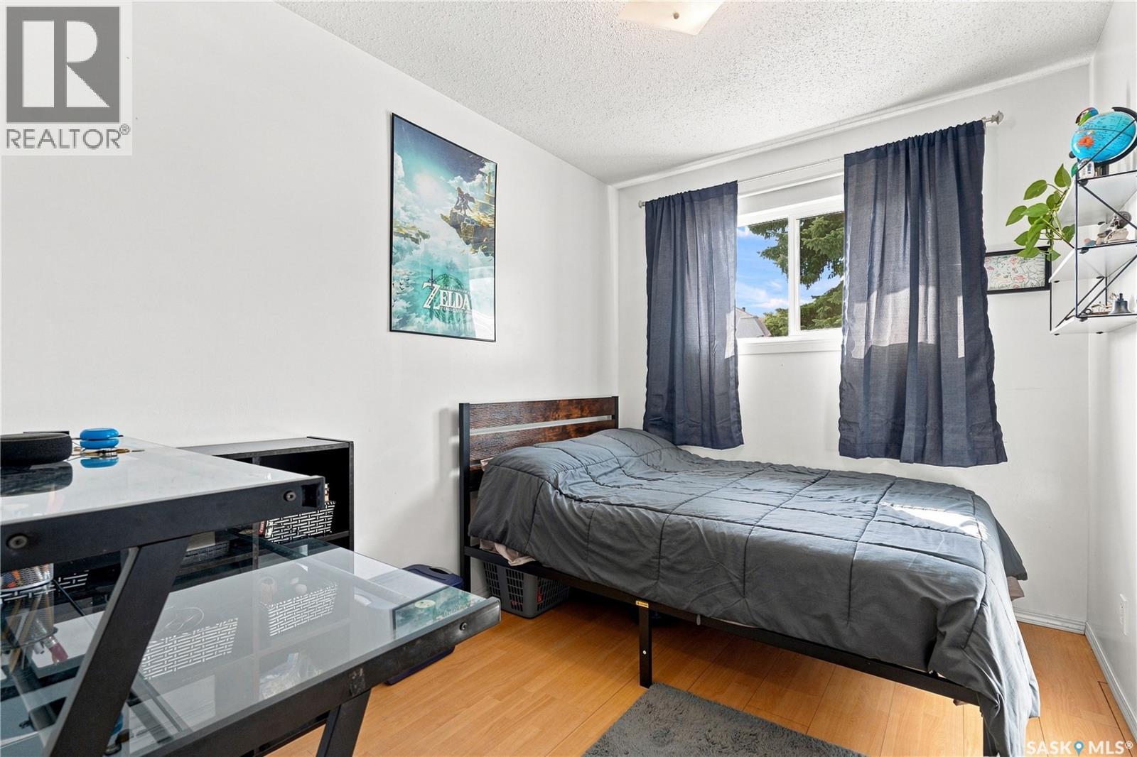 203 Michener CRESCENT - 12