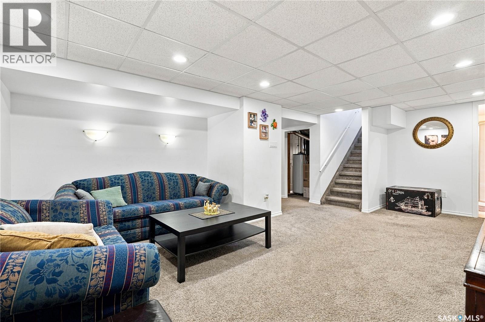 203 Michener CRESCENT - 21