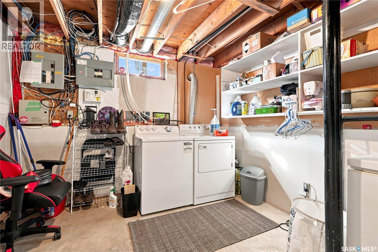 203 Michener CRESCENT - 26