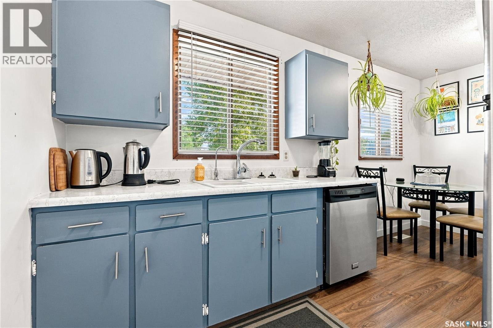 203 Michener CRESCENT - 9