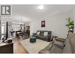 4pc Bathroom - 917 West Lakeview Drive, Chestermere, AB T1X2N3 Photo 8