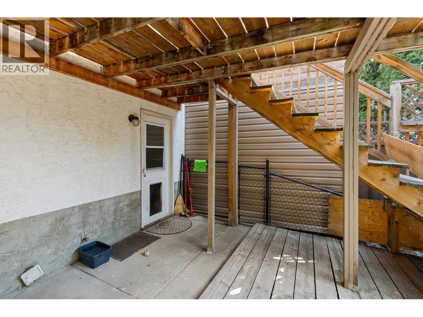  702 Fraser Road, Kelowna