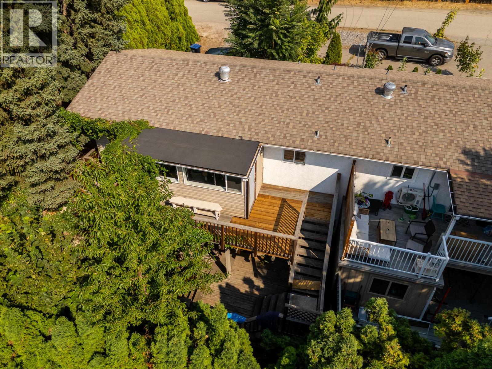  702 Fraser Road, Kelowna